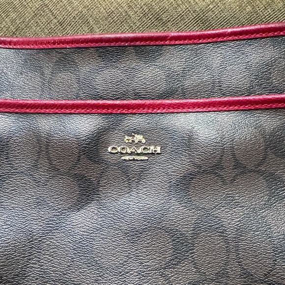 COACH Brown Signature Crossbody with Pink Trim and Strap - Picture 2 of 8